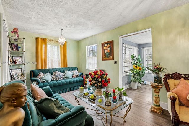 6314 NW 4th Avenue, Miami, FL 33150