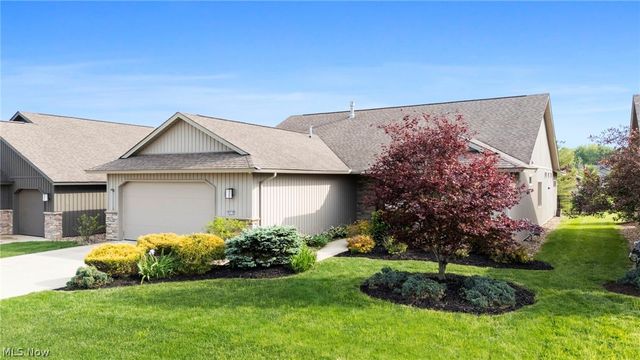 9070 Hummingbird Lane, North Ridgeville, OH 44039
