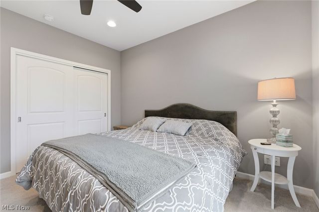 9070 Hummingbird Lane, North Ridgeville, OH 44039
