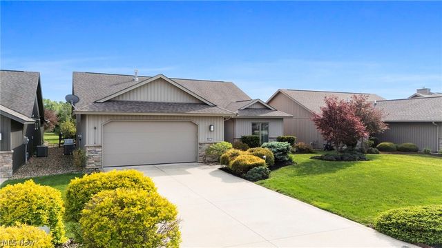 9070 Hummingbird Lane, North Ridgeville, OH 44039