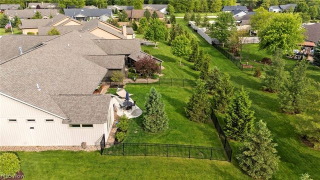 9070 Hummingbird Lane, North Ridgeville, OH 44039
