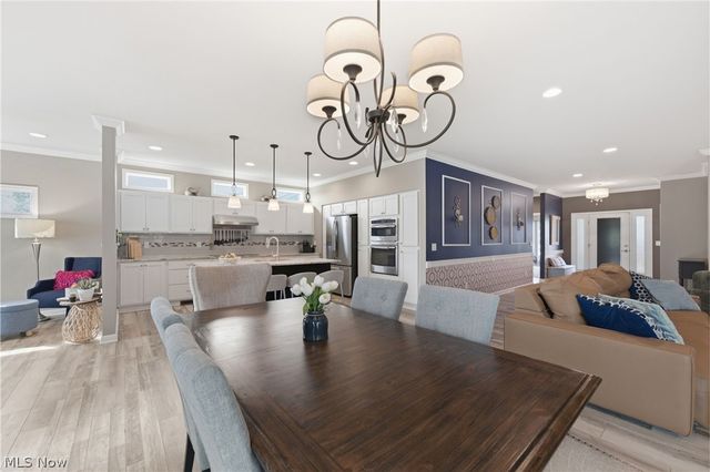9070 Hummingbird Lane, North Ridgeville, OH 44039