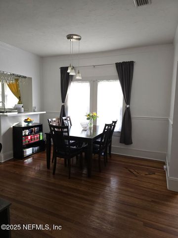 3675 OAK Street, Jacksonville, FL 32205