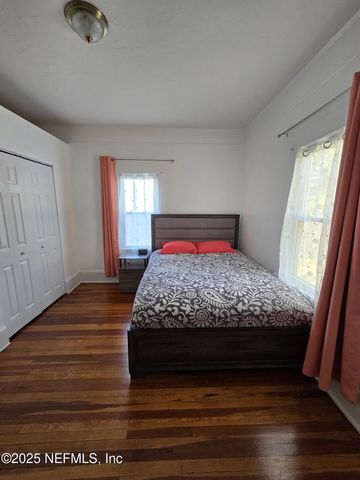 3675 OAK Street, Jacksonville, FL 32205