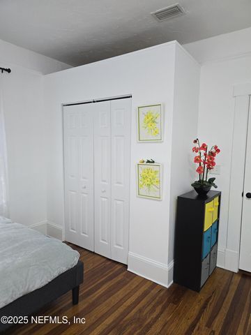 3675 OAK Street, Jacksonville, FL 32205