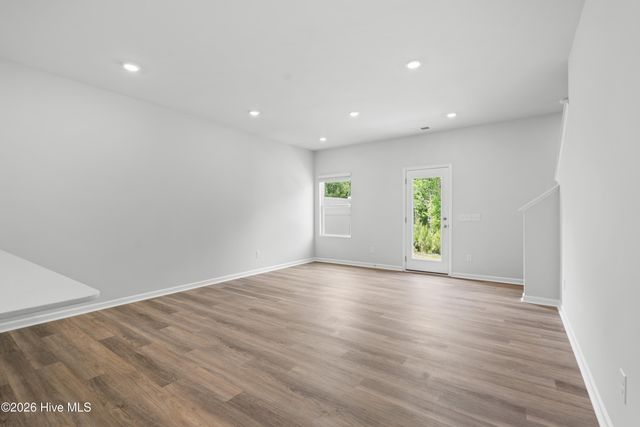 240 Senna Drive, Holly Ridge, NC 28445
