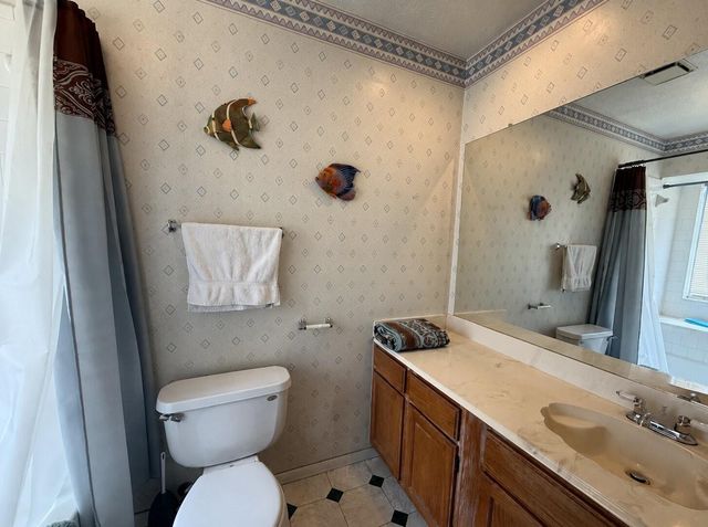10916 Mulberry Court, La Porte, TX 77571