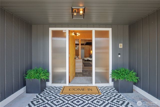 1267 Beach Drive, Camano Island, WA 98282