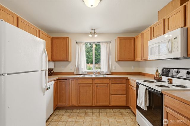 17107 17th Avenue Ct S, Spanaway, WA 98387