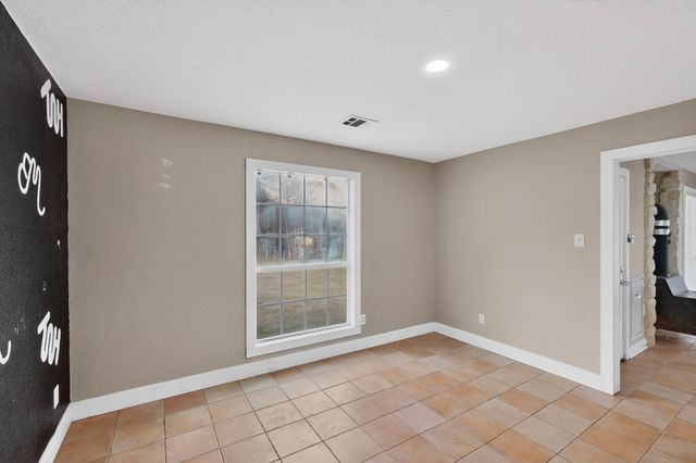 4600 Hunters Glen Court, Granbury, TX 76048