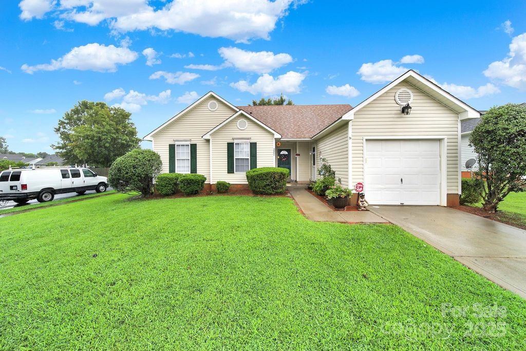 5901 Crosswinds Court, Indian Trail, NC 28079