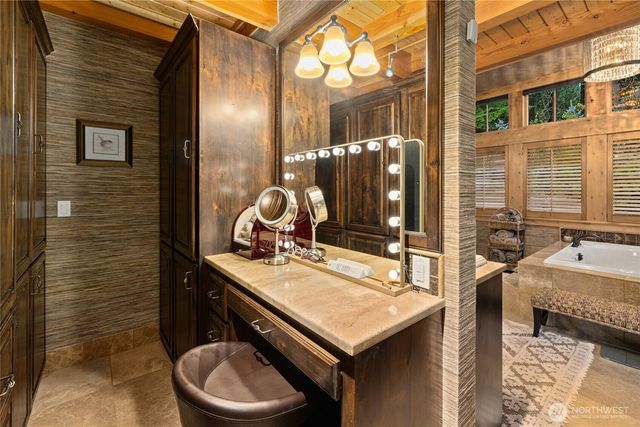 820 Iron Monarch Loop, Cle Elum, WA 98922