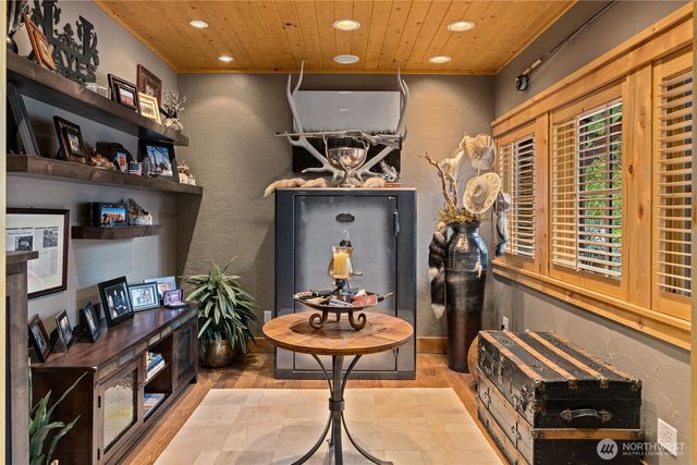 820 Iron Monarch Loop, Cle Elum, WA 98922