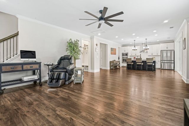 215 Delano Way, Myrtle Beach, SC 29588