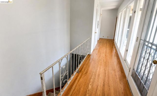 618 Prospect Ave, Oakland, CA 94610