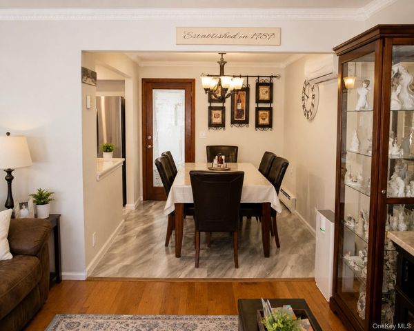 210 Willard Avenue, Farmingdale, NY 11735