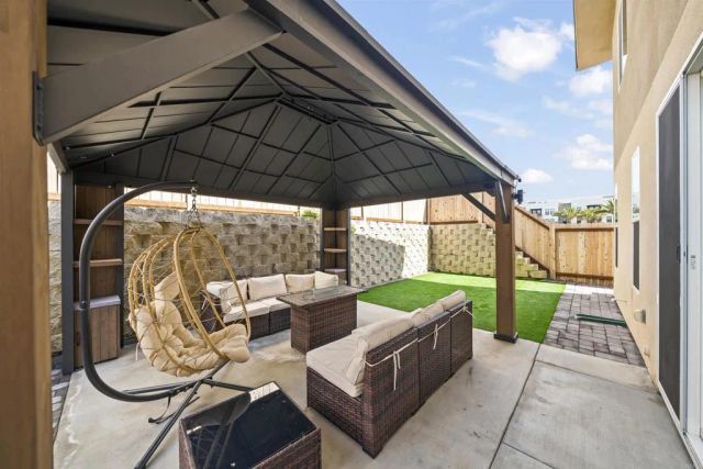 982 Cooper Place, San Diego, CA 92102