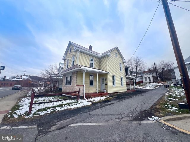 119 S WALNUT ST, Lewistown, PA 17044