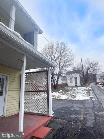 119 S WALNUT ST, Lewistown, PA 17044