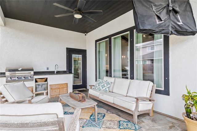 4002 Fold, Corpus Christi, TX 78414