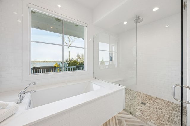 13380 Waterside Drive, Malakoff, TX 75148