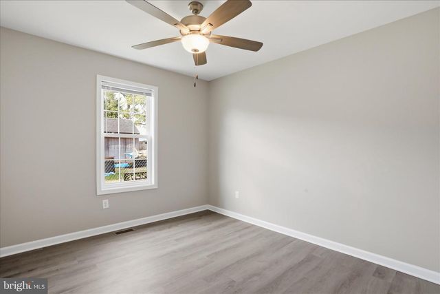 6131 MOORE AVE, Mount Jackson, VA 22842