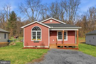 6131 MOORE AVE, Mount Jackson, VA 22842
