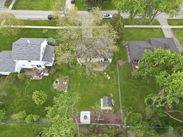 6212 Leonard Avenue, Downers Grove, IL 60516