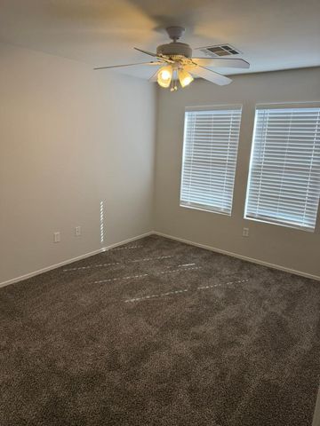 226 W Mountain Sage Drive, Phoenix, AZ 85045