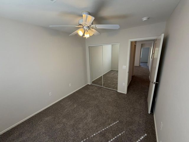 226 W Mountain Sage Drive, Phoenix, AZ 85045