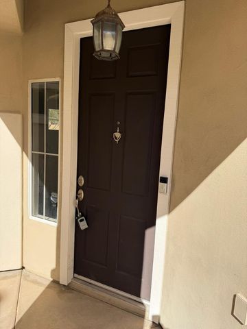 226 W Mountain Sage Drive, Phoenix, AZ 85045