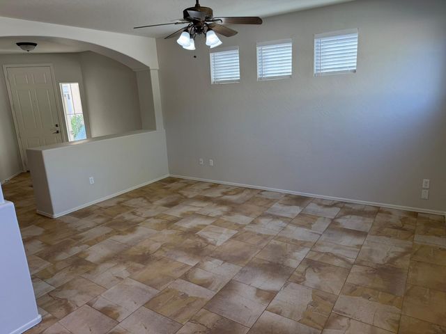 226 W Mountain Sage Drive, Phoenix, AZ 85045