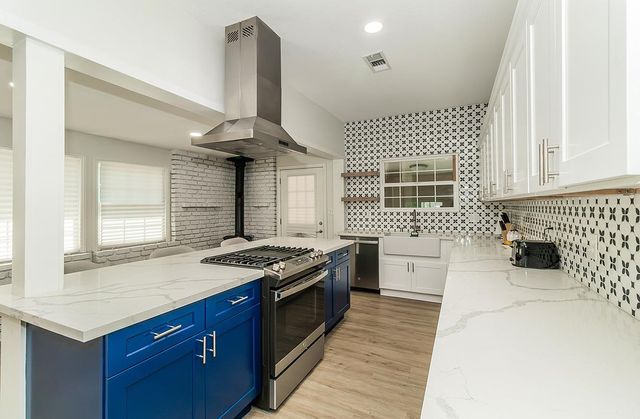 5221 S Reed Avenue, Reedley, CA 93654