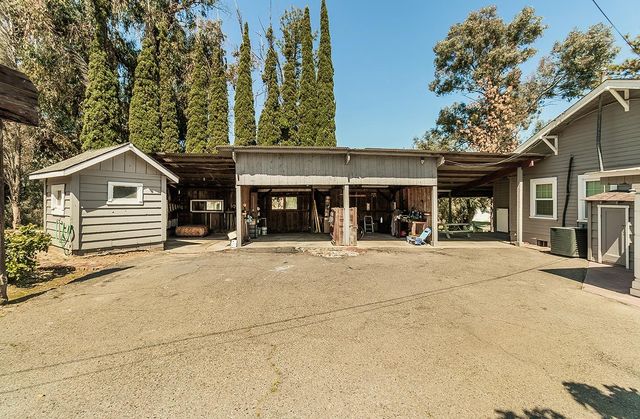 5221 S Reed Avenue, Reedley, CA 93654
