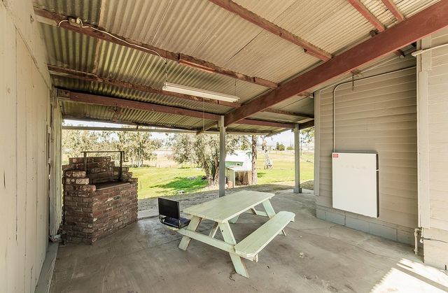 5221 S Reed Avenue, Reedley, CA 93654