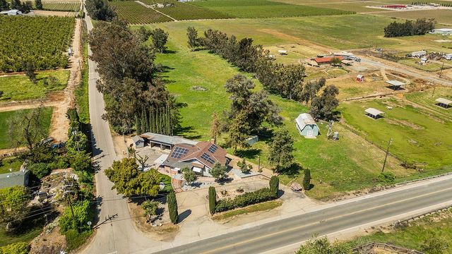 5221 S Reed Avenue, Reedley, CA 93654