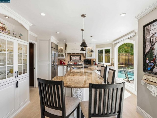 385 Paraiso Drive, Danville, CA 94526