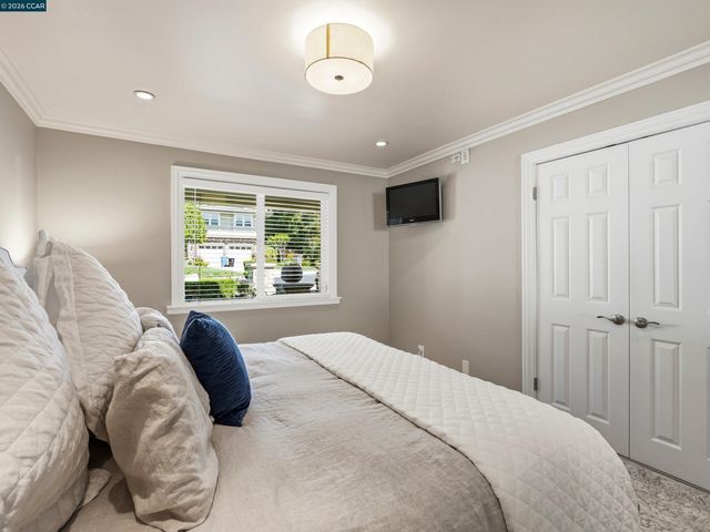 385 Paraiso Drive, Danville, CA 94526