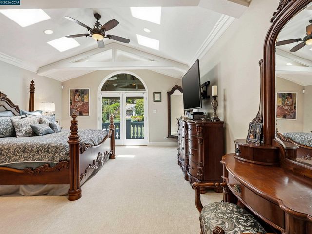 385 Paraiso Drive, Danville, CA 94526