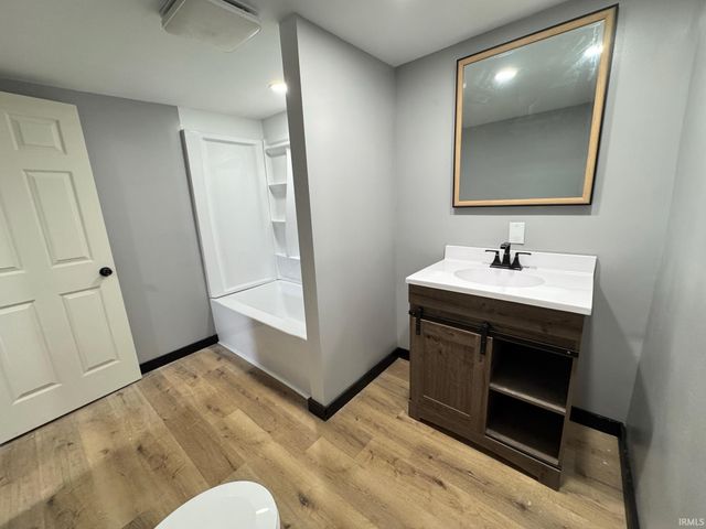 471 Van Buren Avenue, Peru, IN 46970