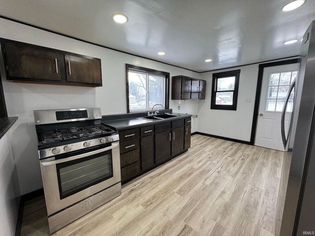 471 Van Buren Avenue, Peru, IN 46970