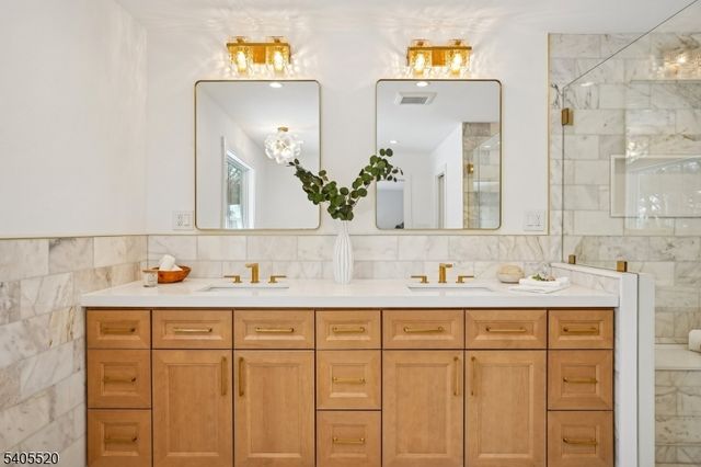 23 Reeve Circle, Millburn Twp., NJ 07041