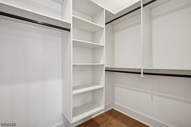 23 Reeve Circle, Millburn Twp., NJ 07041