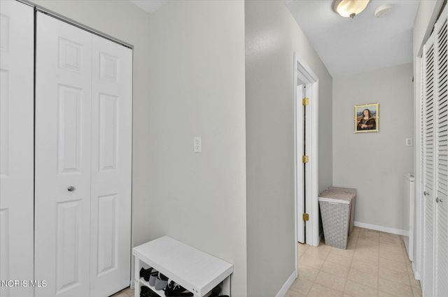 6059 Blossman Road, Toledo, OH 43617