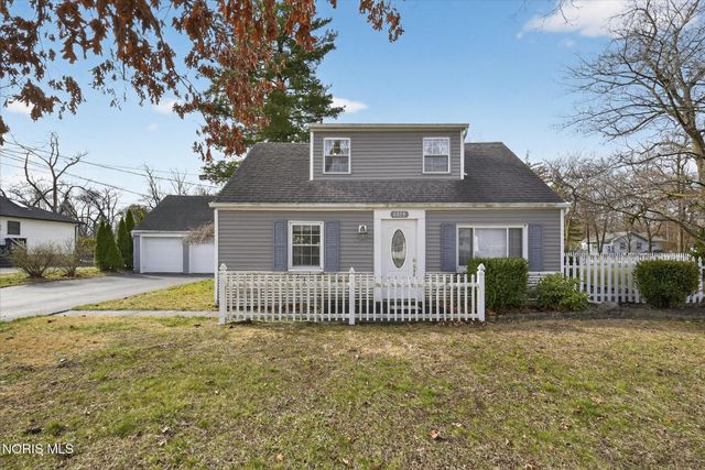 6059 Blossman Road, Toledo, OH 43617