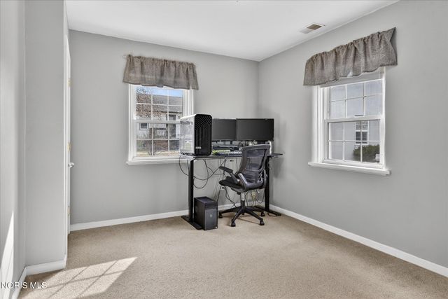 6059 Blossman Road, Toledo, OH 43617