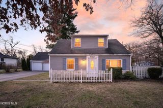 6059 Blossman Road, Toledo, OH 43617