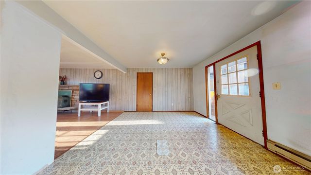 7828 Highland Drive, Everett, WA 98203