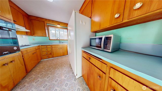 7828 Highland Drive, Everett, WA 98203