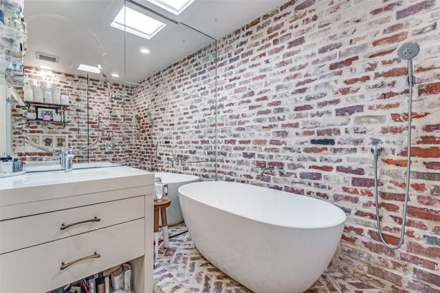 2727 Hood Street 105, Dallas, TX 75219